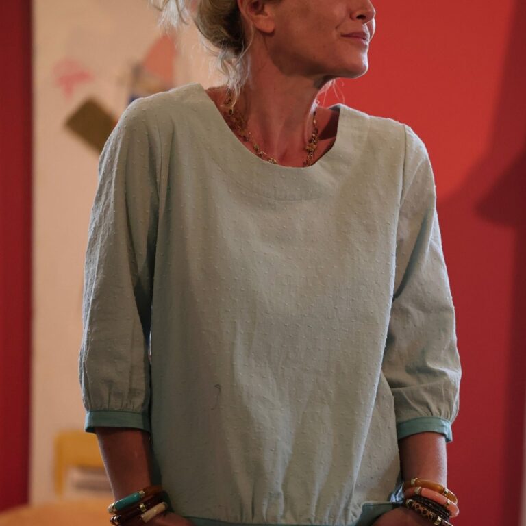 Quintessence - Blouse Constance — Coton vert d'eau & bandes vert sauge – XXL