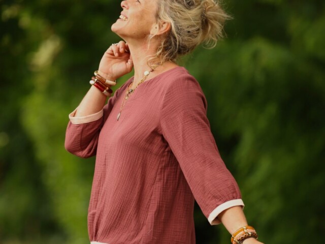 blouse constance double gaze terracotta bandes armure rose poudre 6771777 Quintessence - Blouse Constance — Double gaze terracotta & bandes armuré rose poudré – XXL