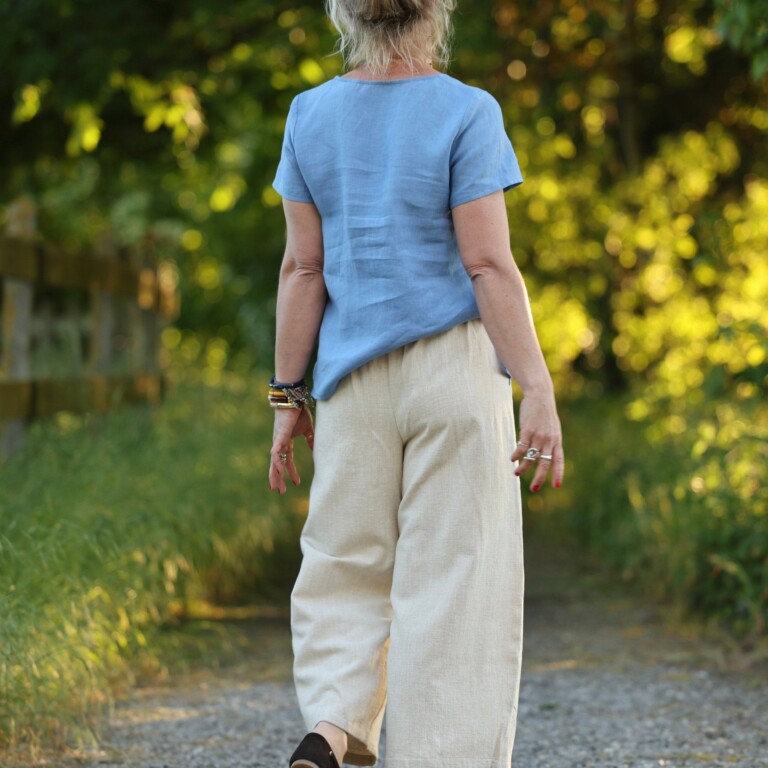 Quintessence - Blouse Emeline en lin bleu méditerranéen – 3XL