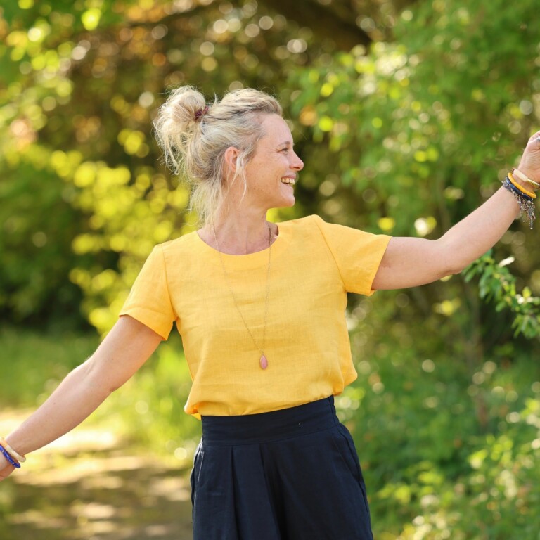 Quintessence - Blouse Emeline en lin soleil – 3XL