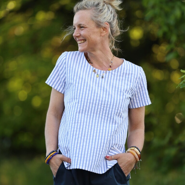 blouse emeline seersucker de coton raye ocean made in france 5215131 Quintessence - Blouse Emeline seersucker de coton rayé océan – Made in France – 3XL