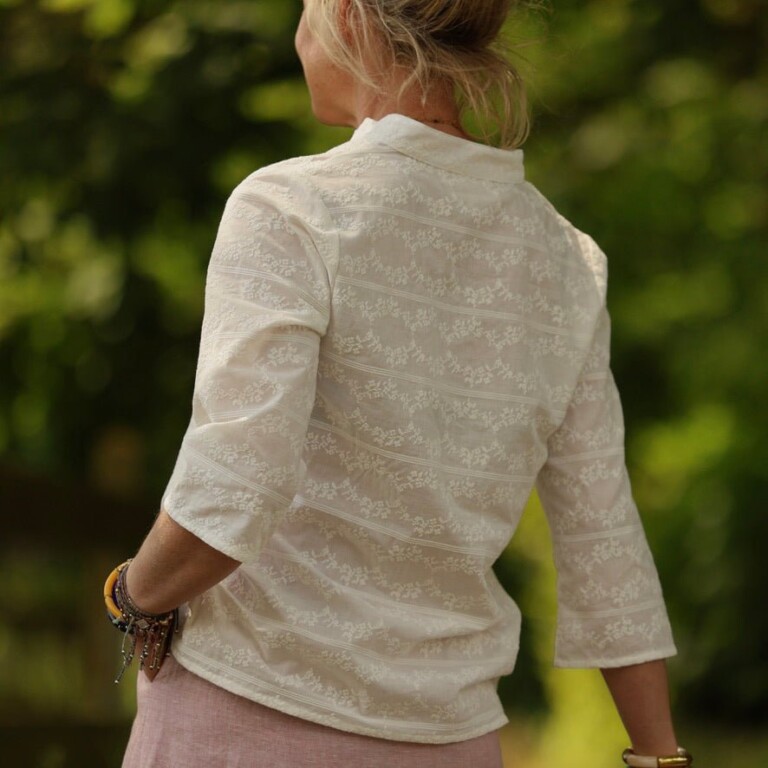 Quintessence - Blouse Madeleine – Broderie point de croix fleuri – XXL