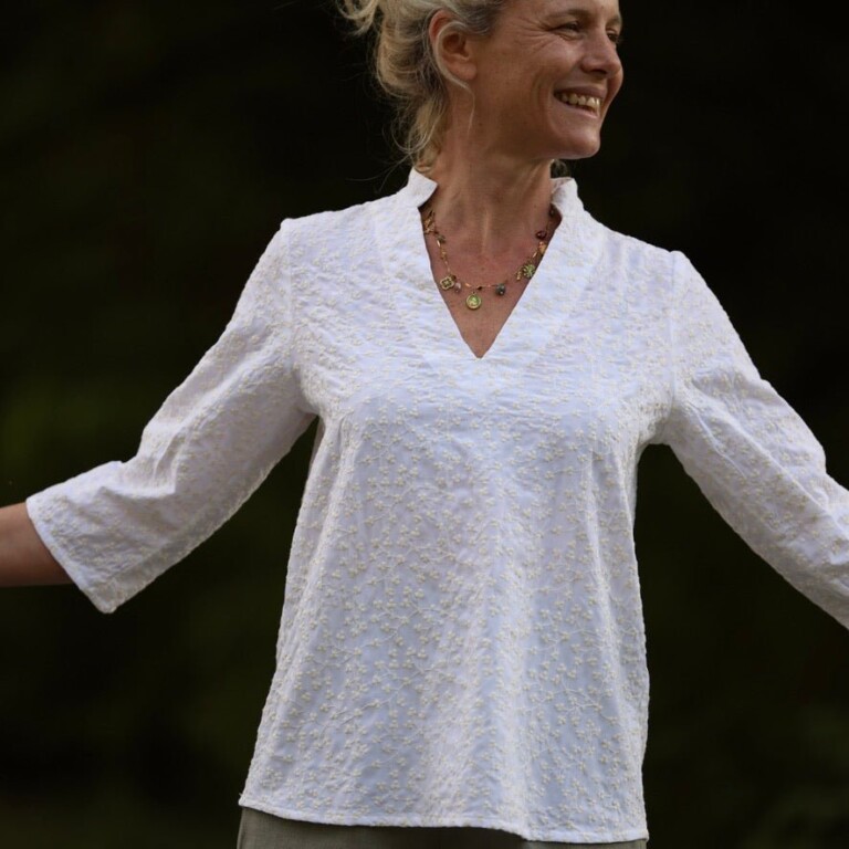Quintessence - Blouse Madeleine – Voile léger brodé ivoire – XXL