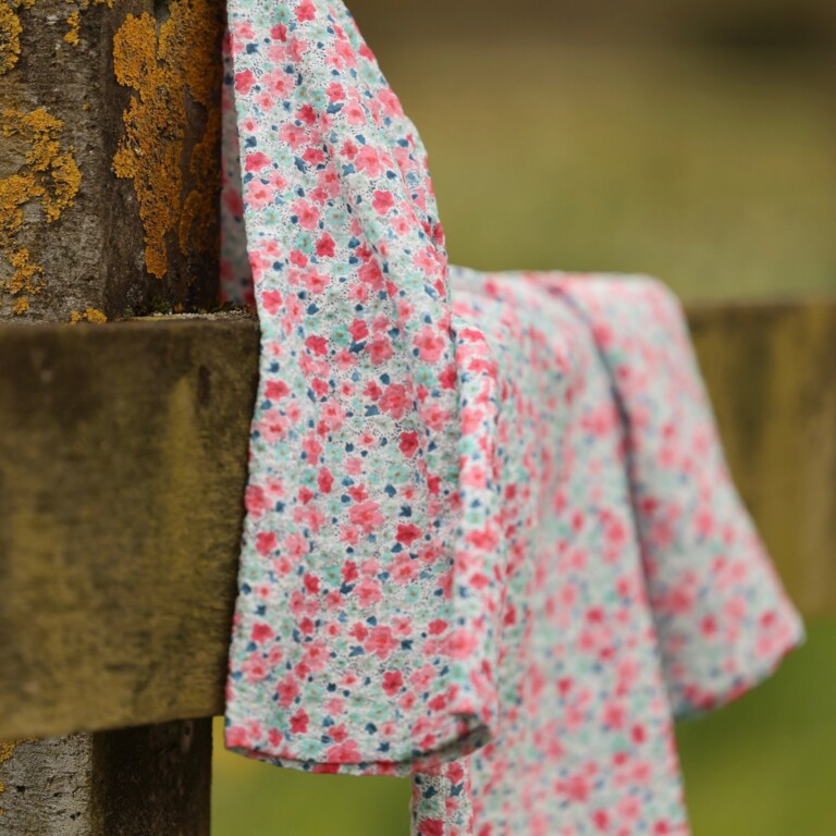 Quintessence - Blouse Madeleine – Jardin Pastel – XL
