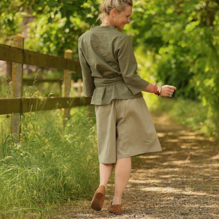 Quintessence - Blouse Madeleine – Lin kaki – XXL