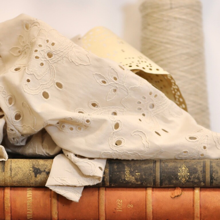 Meta SS25 - Boléro Ange - coton brodé ajouré ficelle – S