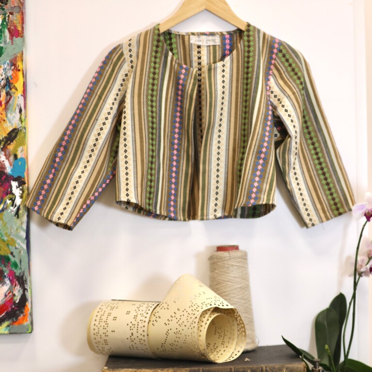 Meta SS25 - Boléro Ange - Jacquard ethnique chic – XXL
