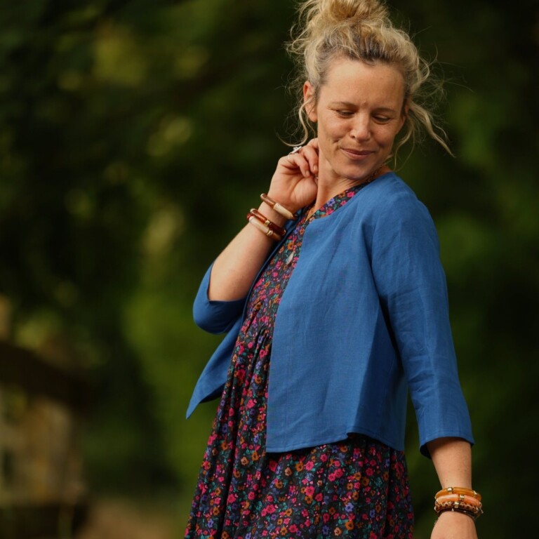 Meta SS25 - Boléro Ange - lin bleu majorelle – XXL