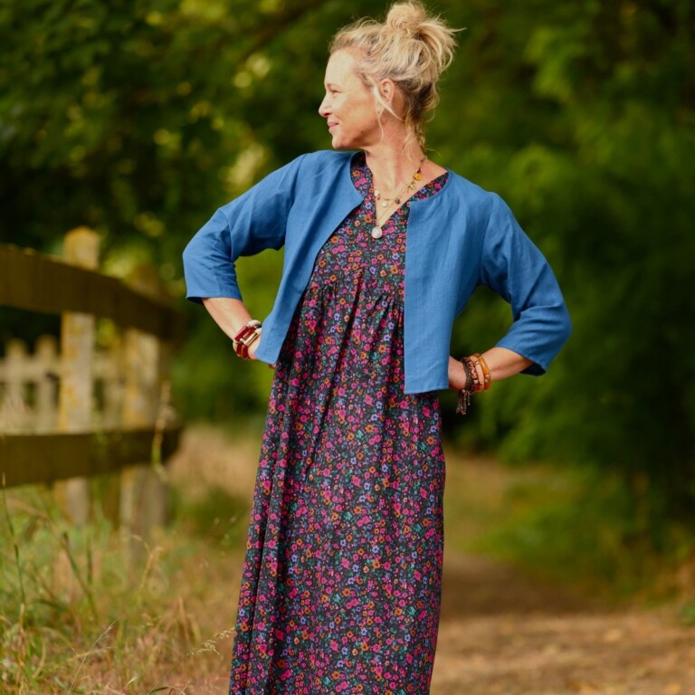 Meta SS25 - Boléro Ange - lin bleu majorelle – XXL