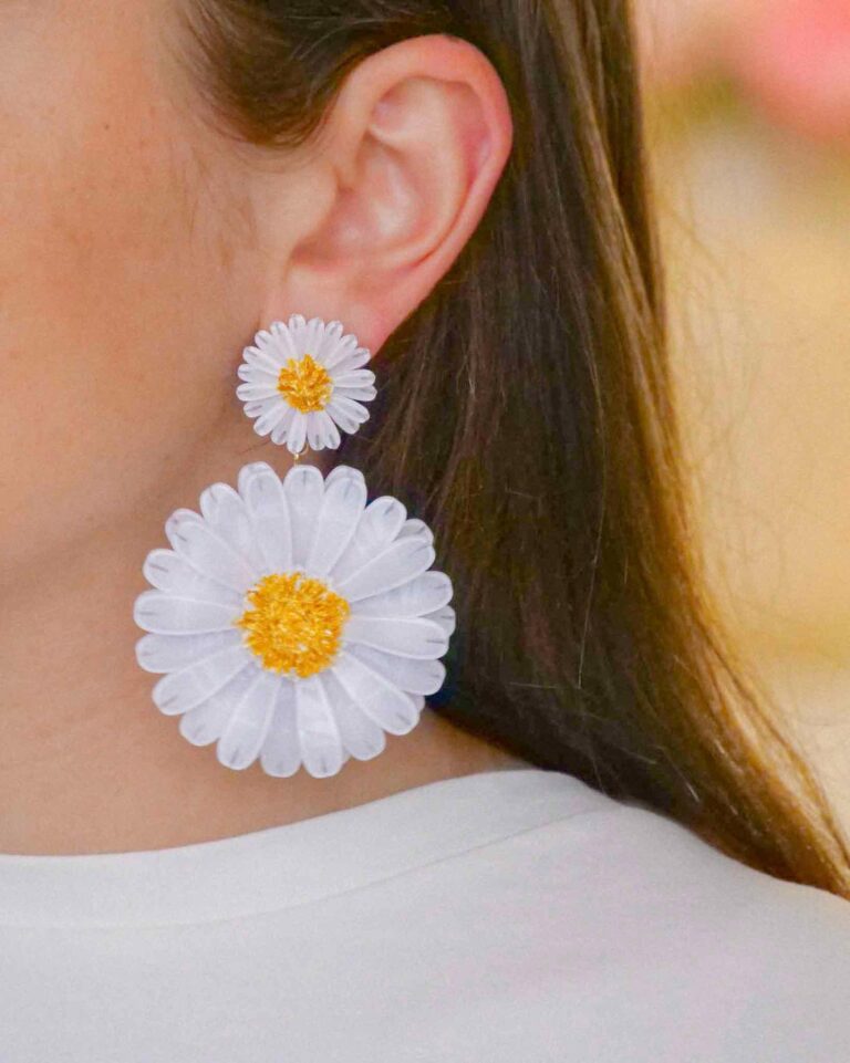 Ciléa Paris - Boucle d'oreille pendante Daisy - Maxi – Tige (Oreilles percées)