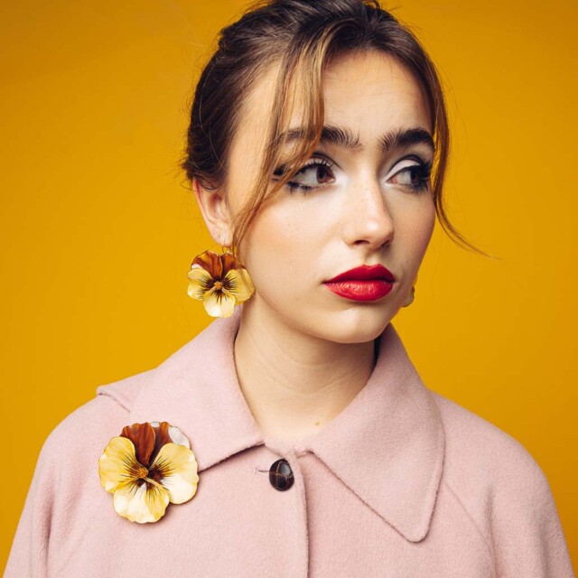 Ciléa Bijoux - Boucle d'oreille courte Pensée viola - Grand – Rouge / Clips