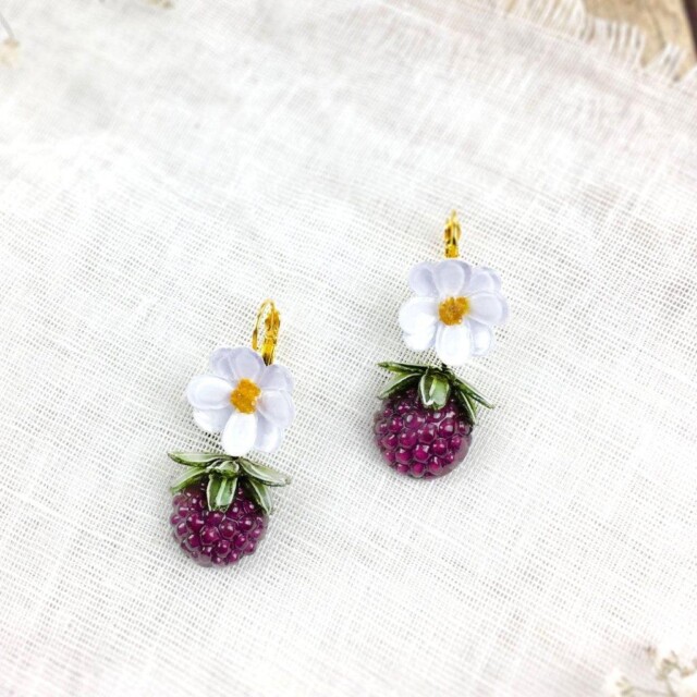 Ciléa Paris - Boucle d'oreille Framboise Botanica – Fleur / Dormeuse (Oreilles percées)