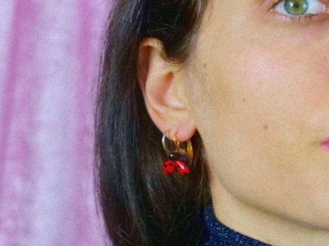 Ciléa Paris - Boucles d'oreilles coccinelle Belle - Mini – Dormeuse (oreilles percées)