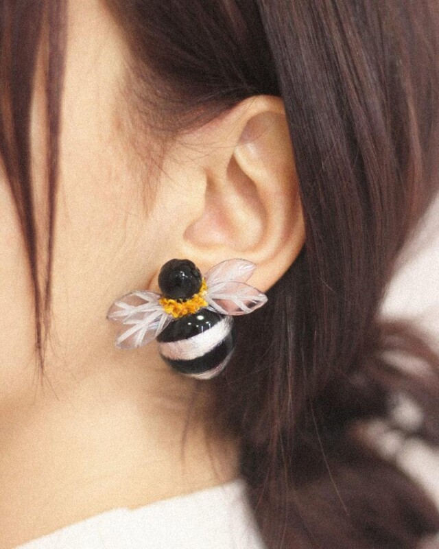 Ciléa Paris - Boucles d’oreilles courtes Bourdon