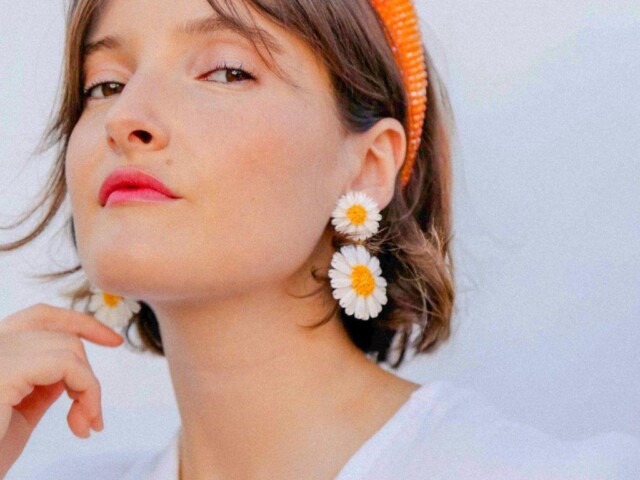 Ciléa Paris - Boucle d'oreille pendantes Daisy - Petit – Tige (Oreilles percées)