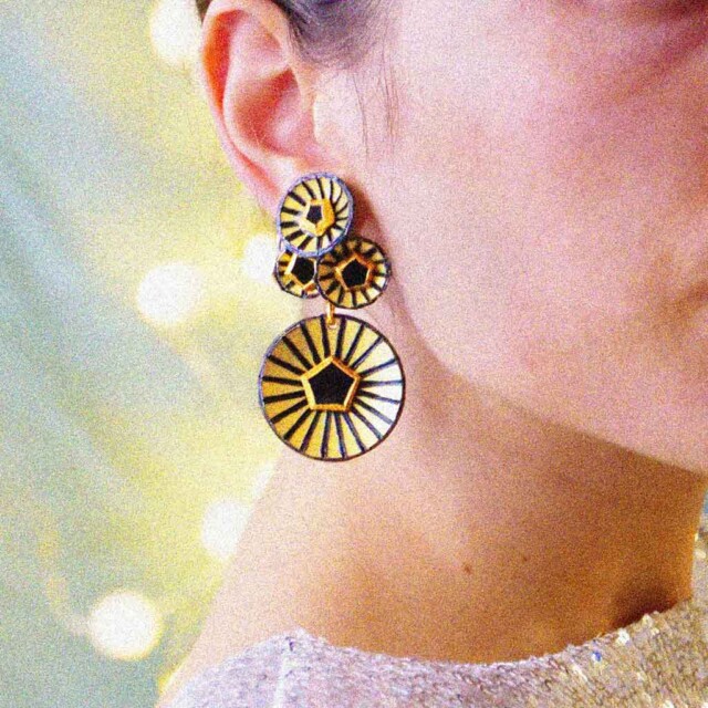 Ciléa Paris - Boucle d'oreille pendante Kyoto – Tige (Oreilles percées)