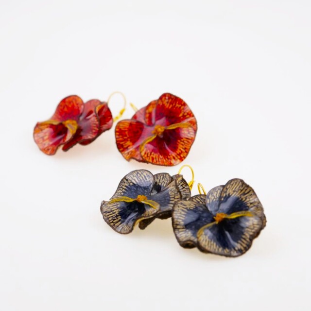 Ciléa Bijoux - Boucles d'oreilles courtes Pensée or - Petit – Rouge clair / Tige