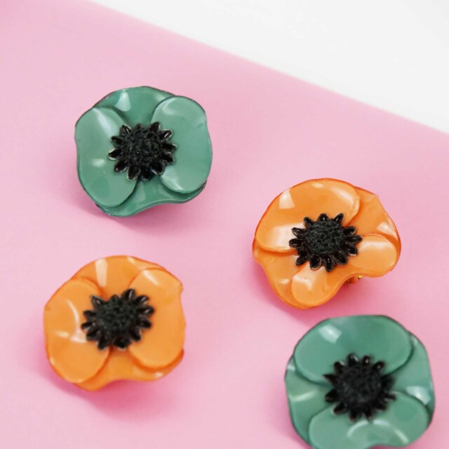Ciléa Paris - Boucles d'oreilles courtes Anémone - Petit – Dormeuse (Oreilles percées) / Noir