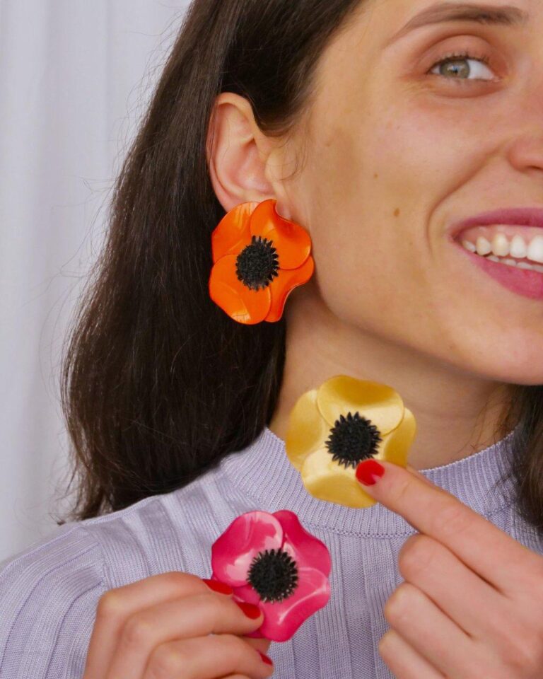 Ciléa Paris - Boucles d'oreilles courtes Anémone - Grandes – Dormeuse (Oreilles percées) / Ivoire