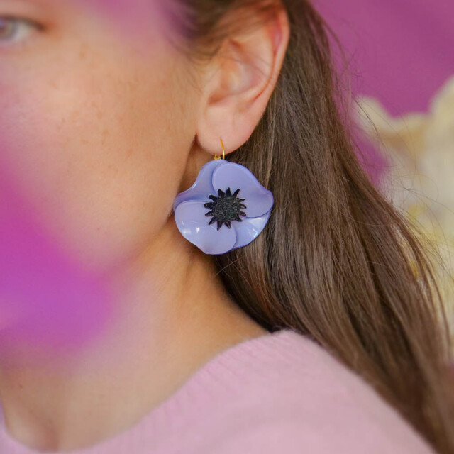Ciléa Paris - Boucles d'oreilles courtes Anémone - Petit – Dormeuse (Oreilles percées) / Noir
