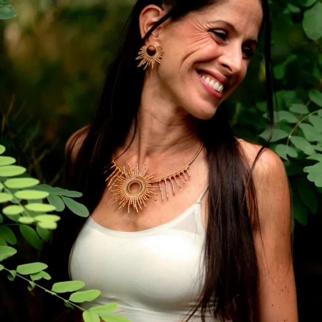 valdyria.com - Collier Majestueux Apollisia Solaris