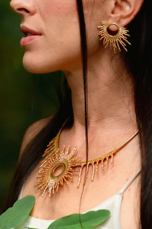 valdyria.com - Collier Majestueux Apollisia Solaris