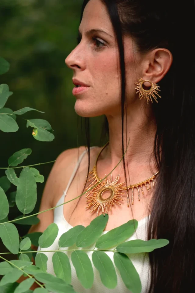 valdyria.com - Collier Majestueux Apollisia Solaris