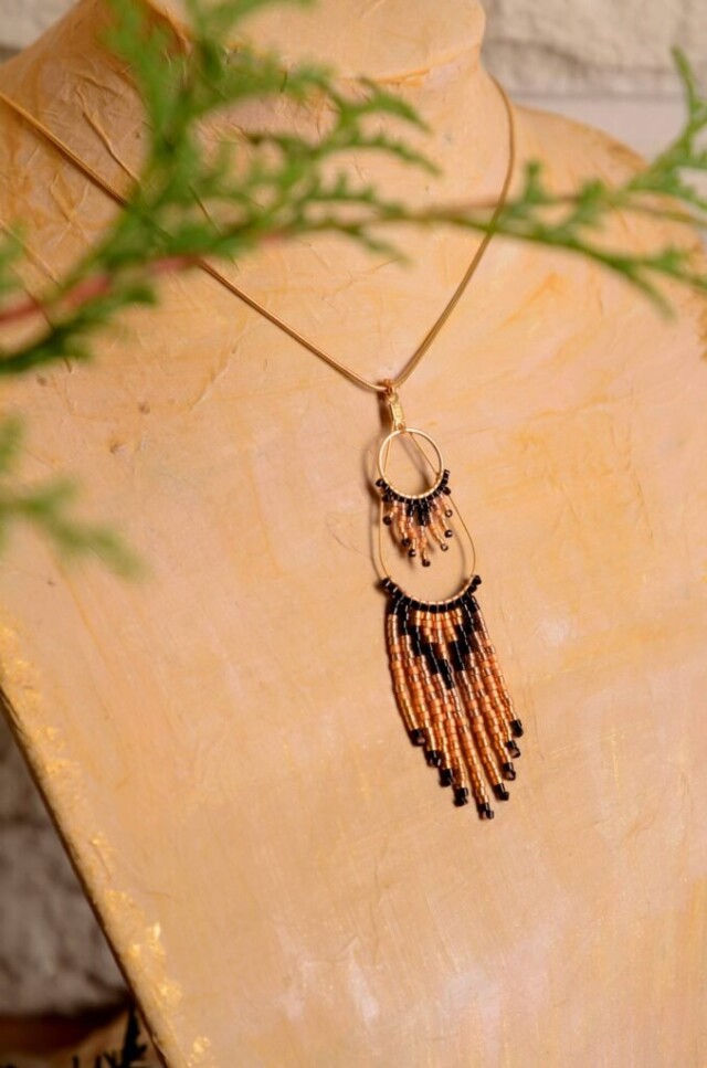 valdyria.com - Collier à Pendentif Galilya Cleo Ébène