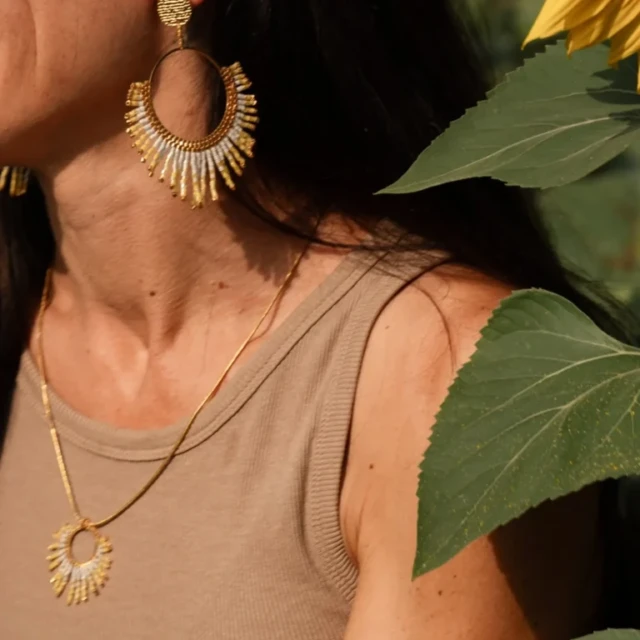 valdyria.com - Boucles D’oreilles Pendantes Mira Helia