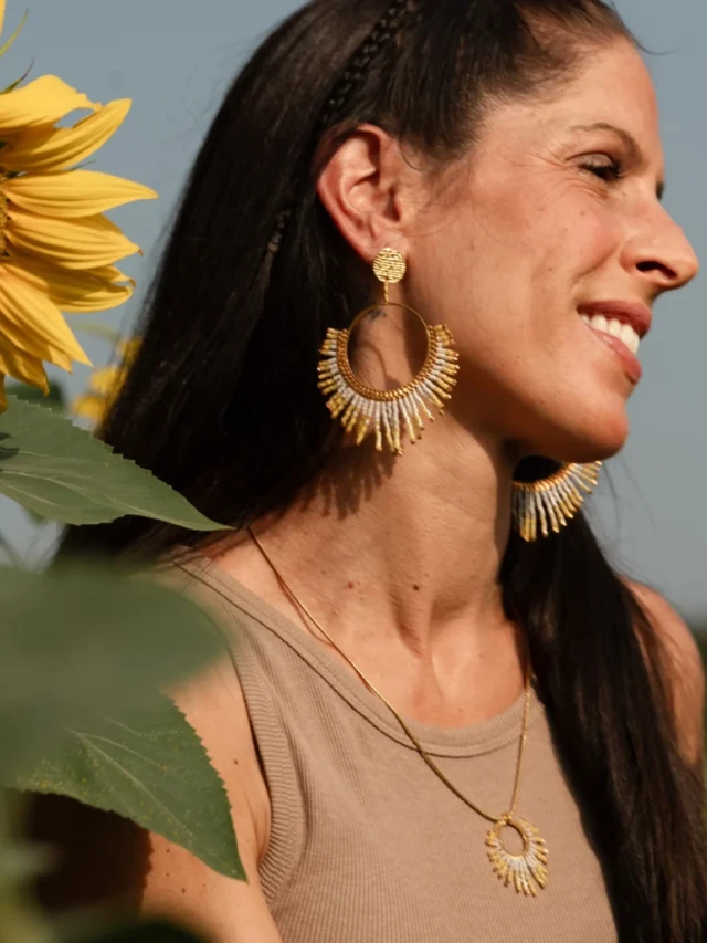 valdyria.com - Boucles D’oreilles Pendantes Mira Helia
