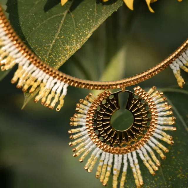 valdyria.com - Collier Majestueux Mira Helia