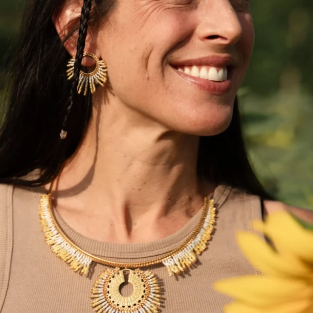 valdyria.com - Collier Majestueux Mira Helia