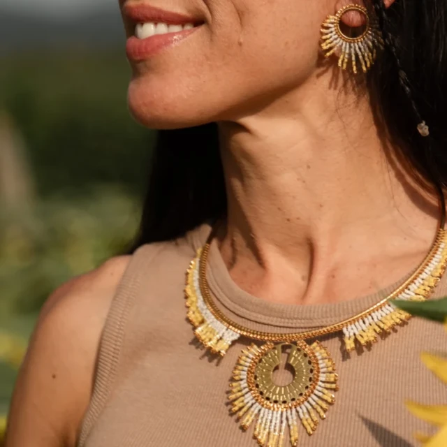 valdyria.com - Collier Majestueux Mira Helia