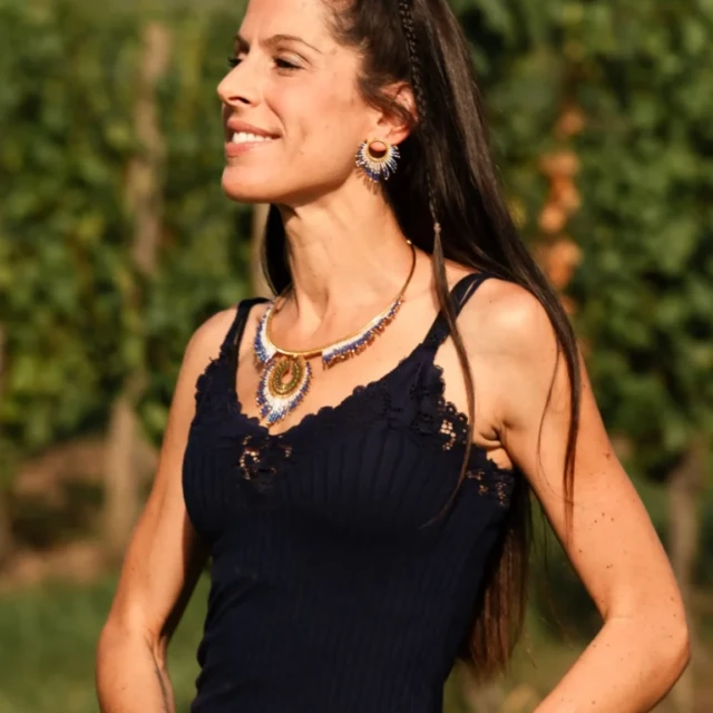 valdyria.com - Collier Majestueux Mira Obscura