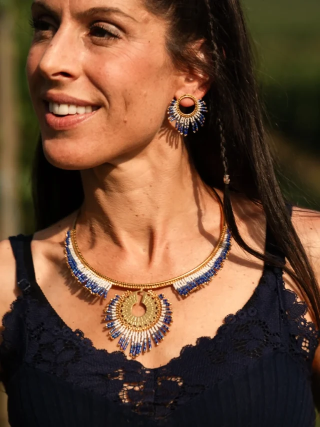 valdyria.com - Collier Majestueux Mira Obscura