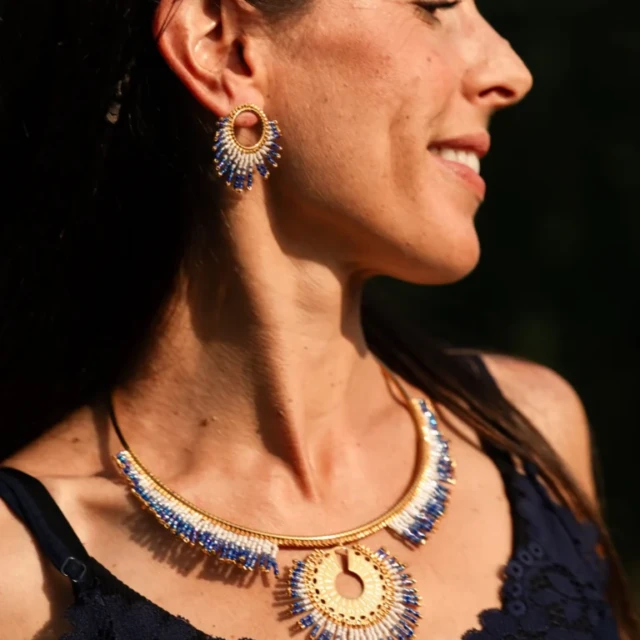 valdyria.com - Collier Majestueux Mira Obscura