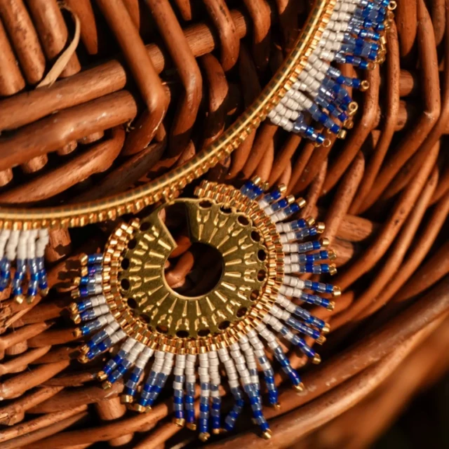 valdyria.com - Collier Majestueux Mira Obscura