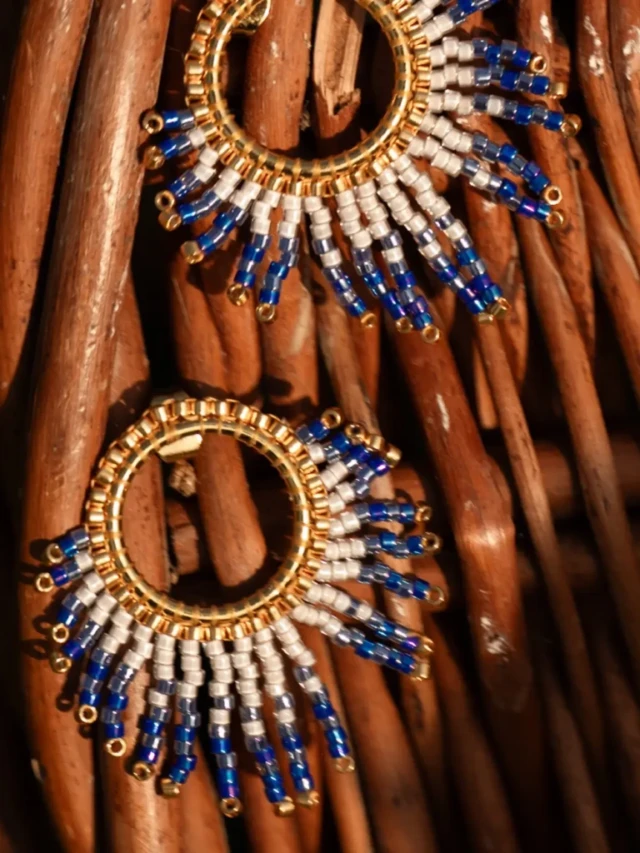 valdyria.com - Petites Boucles D’oreilles Mira Obscura