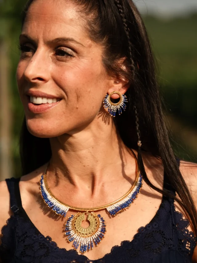 valdyria.com - Petites Boucles D’oreilles Mira Obscura