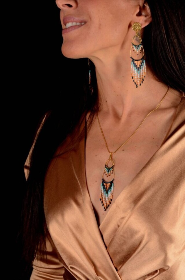 valdyria.com - Boucles D’oreilles Pendantes Nilyra Maria Marine
