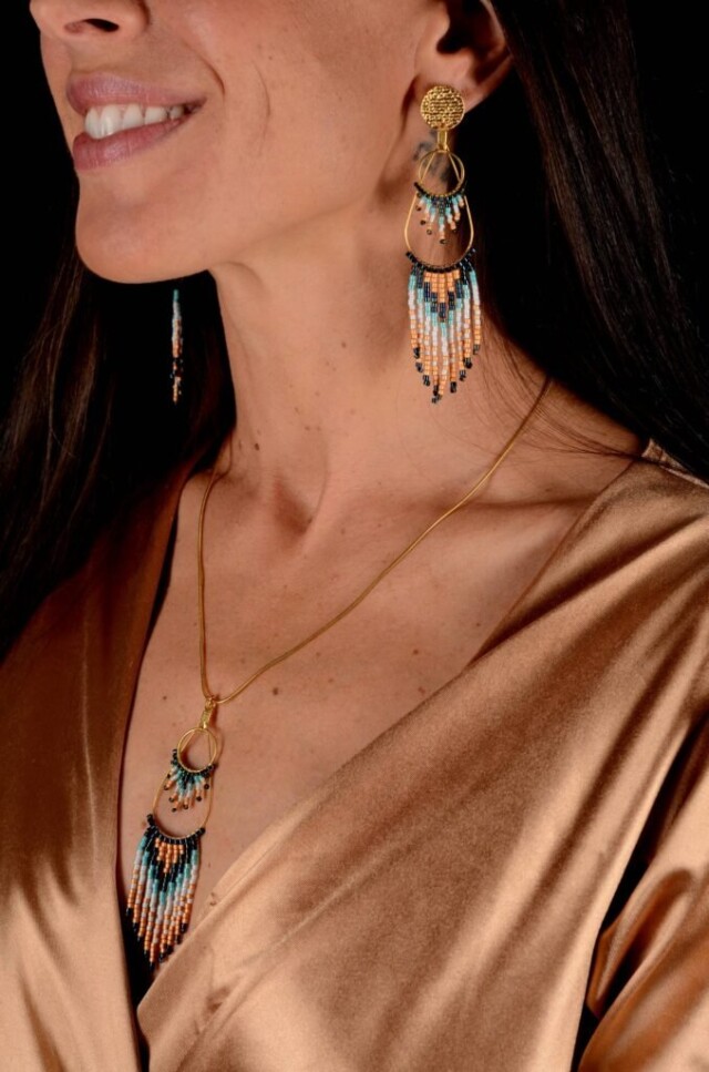 valdyria.com - Collier à Pendentif Nilyra Maria Marine