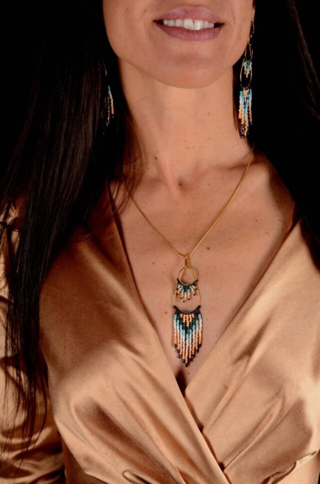 valdyria.com - Collier à Pendentif Nilyra Maria Marine