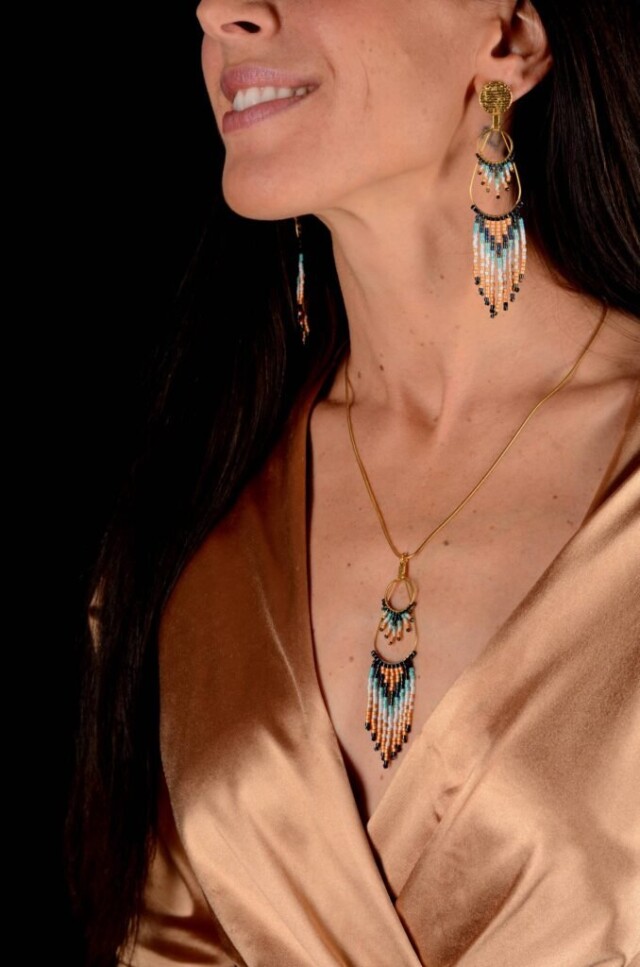 valdyria.com - Collier à Pendentif Nilyra Maria Marine