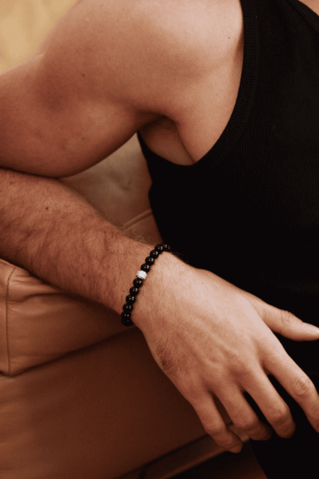 NEIJE - Bracelet Dorian Onyx Or Jaune – XL (poignet de 19 à 21 cm)