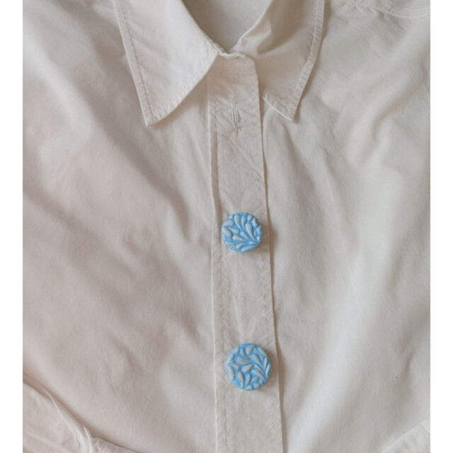 L’Atelier de Patricia - Cache bouton - motif floral – Bleu clair