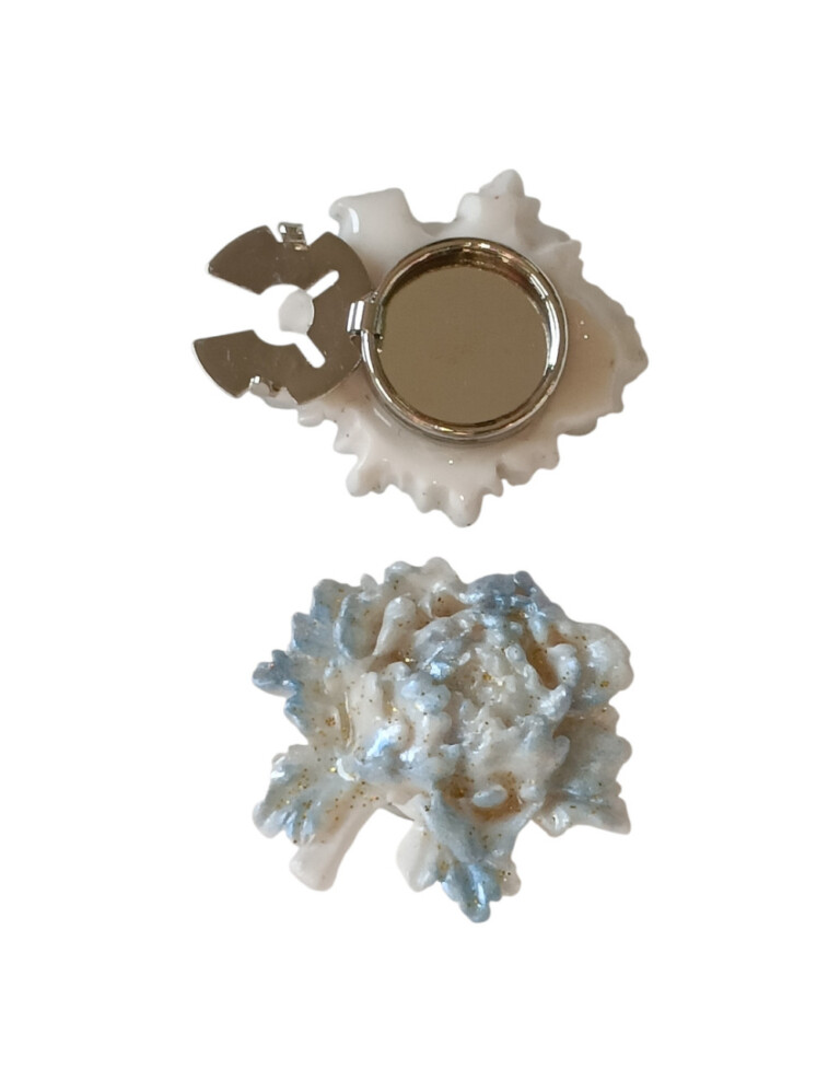 L’Atelier de Patricia - Cache Boutons -Pivoines Givrées Paillettes Dorées – Blanc