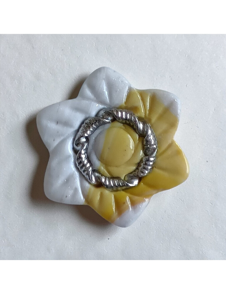 L’Atelier de Patricia - Cache bouton chemise -fleur argent – Dégradé jaune et blanc