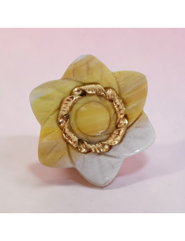 L’Atelier de Patricia - Cache bouton chemise - fleur doré – Dégradé jaune et blanc