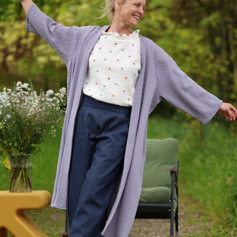 Meta SS25 - Calixte - Double gaze de coton brodé parme – Taille unique