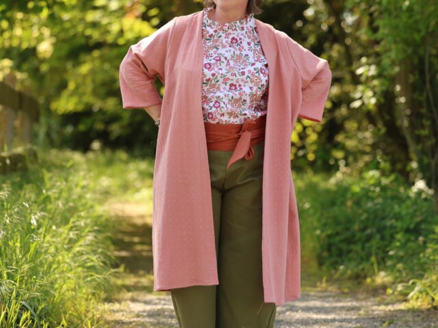 calixte double gaze de coton brode rose boise 9706684 Meta SS25 - Calixte - Double gaze de coton brodé rose boisé – Taille unique